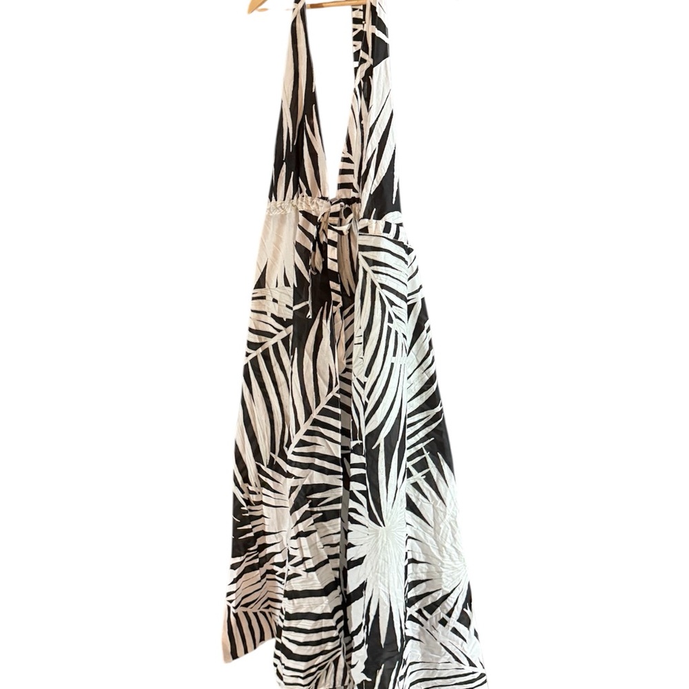 Milly Black and White Swim Coverup